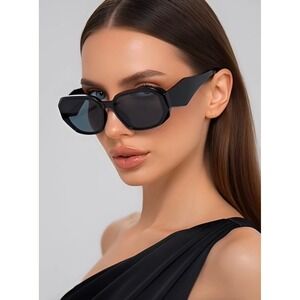 Fashion Sunglasses Women Square Dark Black Lens Shades UV400 Elegant Lentes 2026